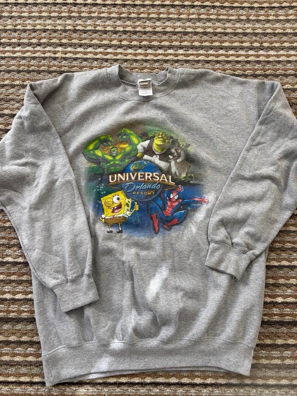 Universal Studios Orlando Resort Sweatshirt Size L Grey Characters